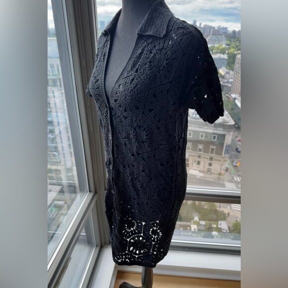 🆕 FARM Rio 🧿 NWOT Black Semisheer Floral Button-Up Crochet Cover-Up Dress, S - Picture 7 of 16